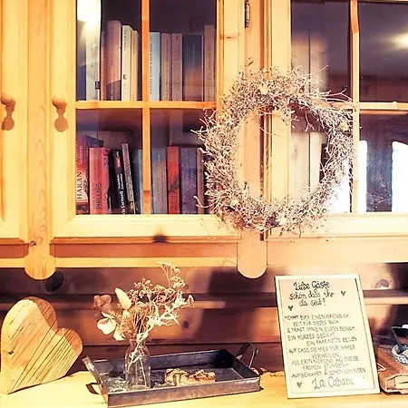 Boutique La Hotel *