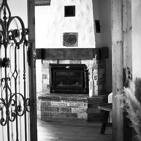 Boutique La Hotel *